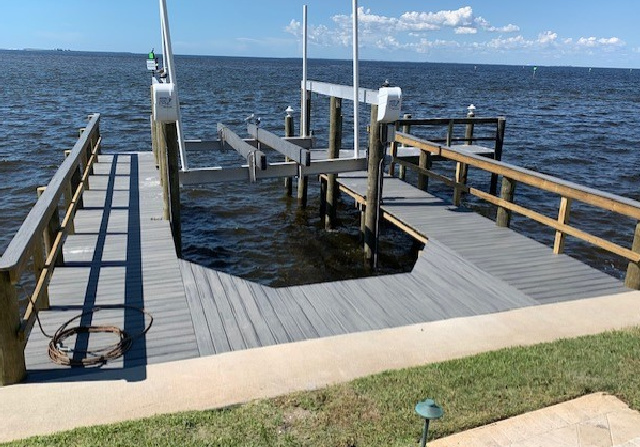 boat lifts Anna Maria island